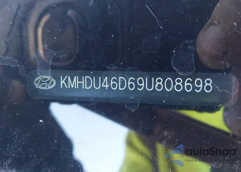 2009 Hyundai Elantra Gls from USA, damaged, VIN KMHDU46D69U808698